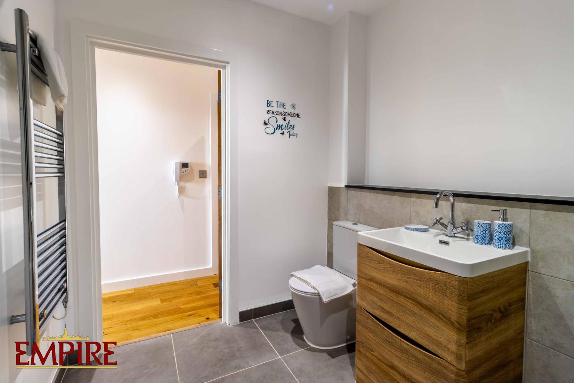 Stunning One Bedroom Duplex Apartment In Heart Of Jewellery Quarter Birmingham Eksteriør billede
